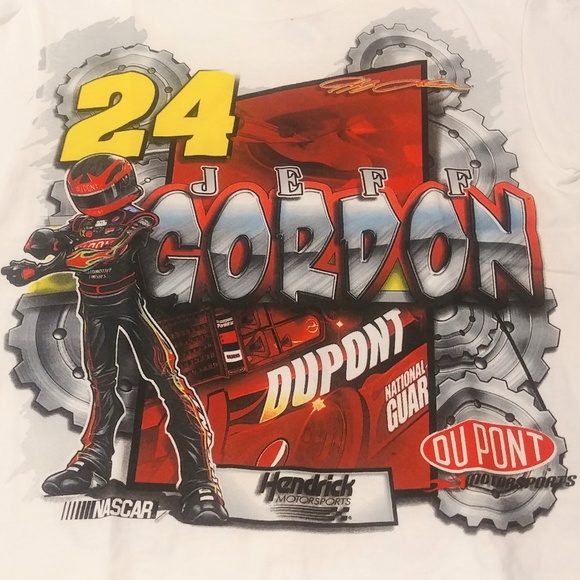 Boy's NASCAR T Shirt. - Picture 2 of 7